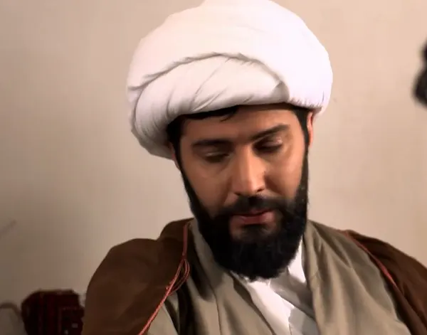 بیوگرافی کیاوش زارع طلب بازیگر نقش جواد طلبه و روحانی در سریال میراث