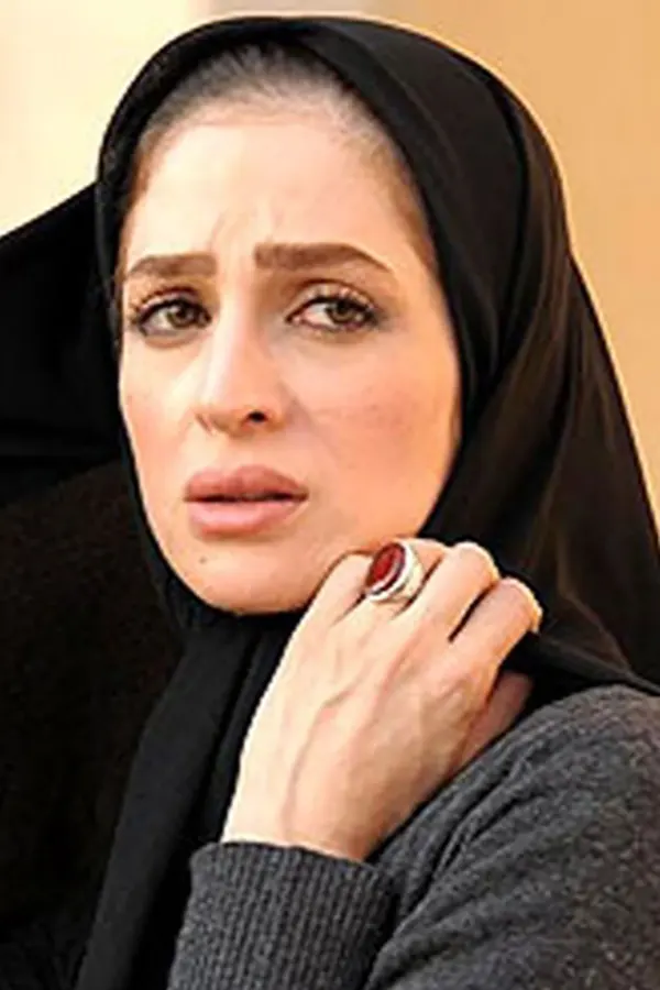 بیوگرافی بازیگران سریال ششمین نفر با نقش ها و عکس +داستان 7 عسل بدیعی در ششمین نفر