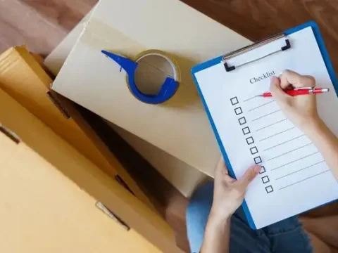 راهنمای کامل اسبابکشی و باربری؛ از برنامهریزی تا روز جابهجایی 4 راهنمای کامل اسبابکشی و باربری؛ از برنامهریزی تا روز جابهجایی
