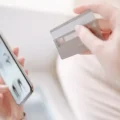 بن کارت سازمانی چگونه کار می‌کند؟ کاربردها و مزایا