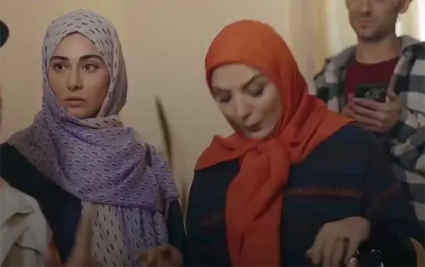 بیوگرافی بازیگران سریال نسخه آزمایشی؛ رویا میرعلمی
